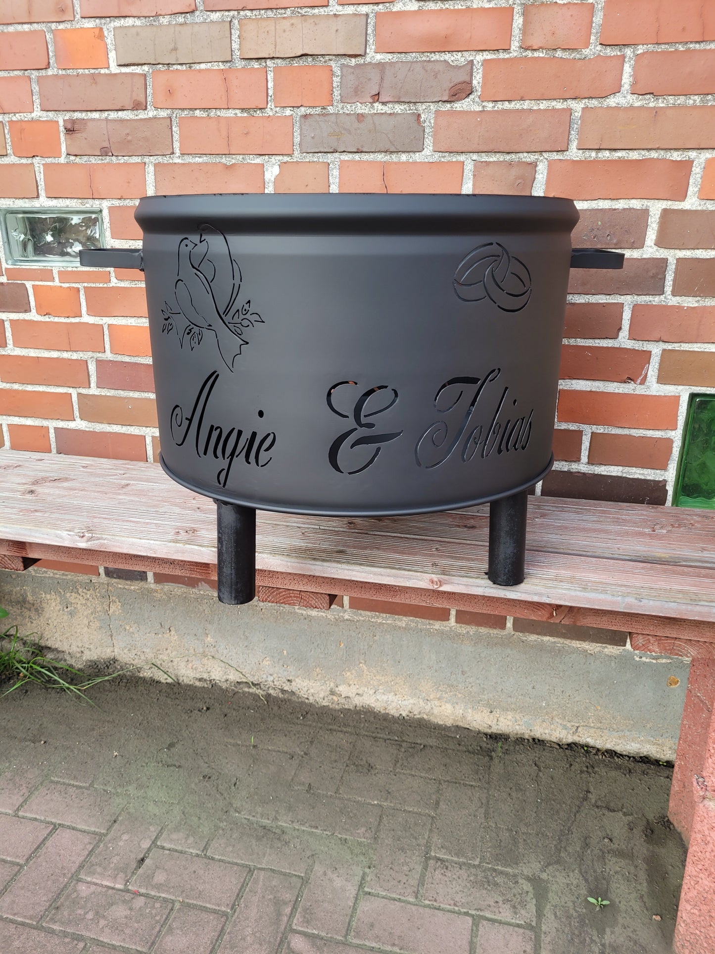 Fire bowl with your desired motif