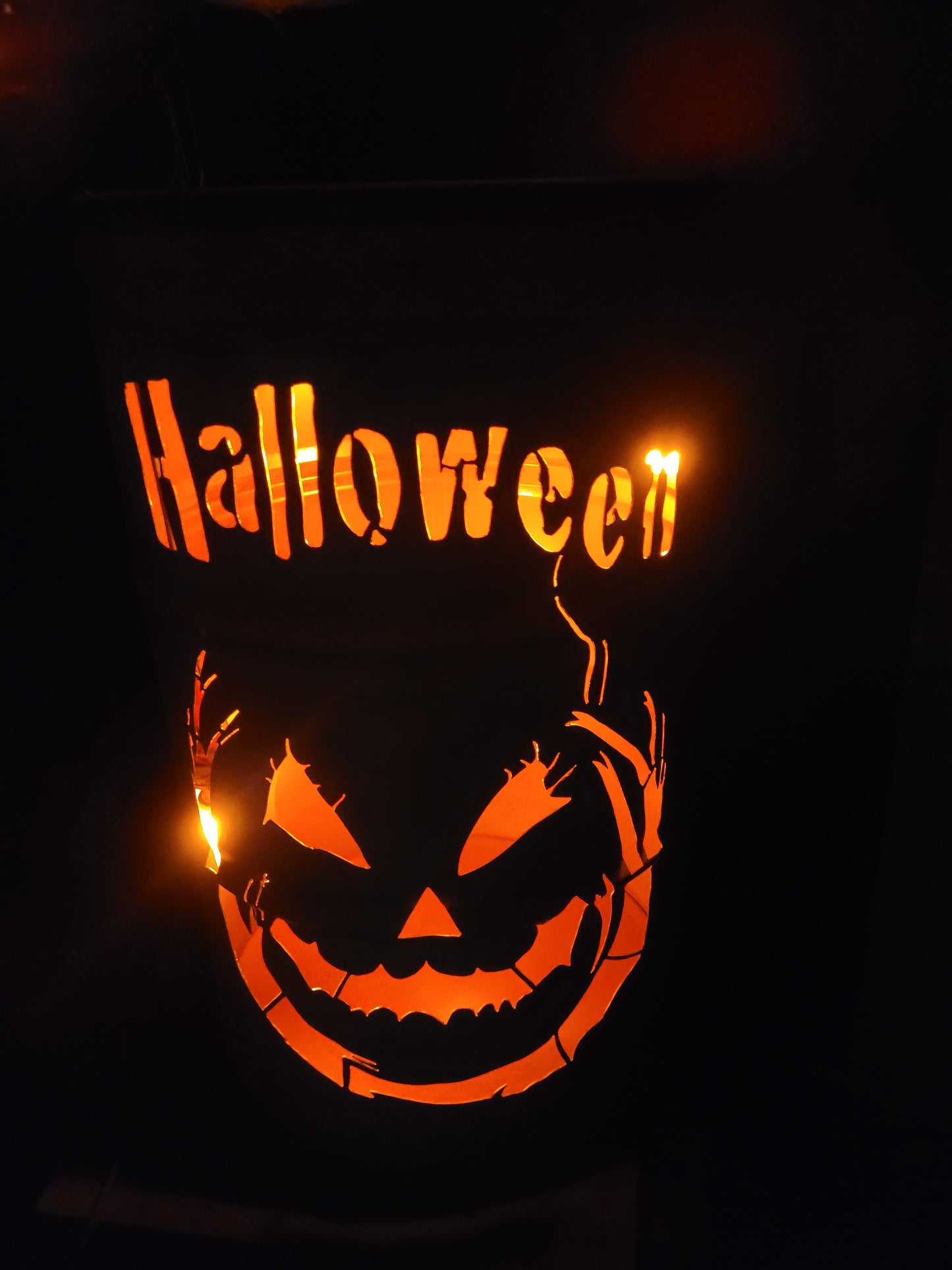Feuertonne Halloween