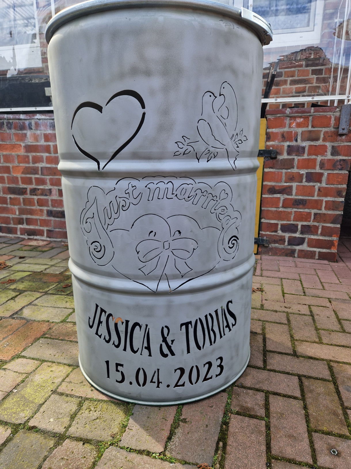 Feuertonne Hochzeit