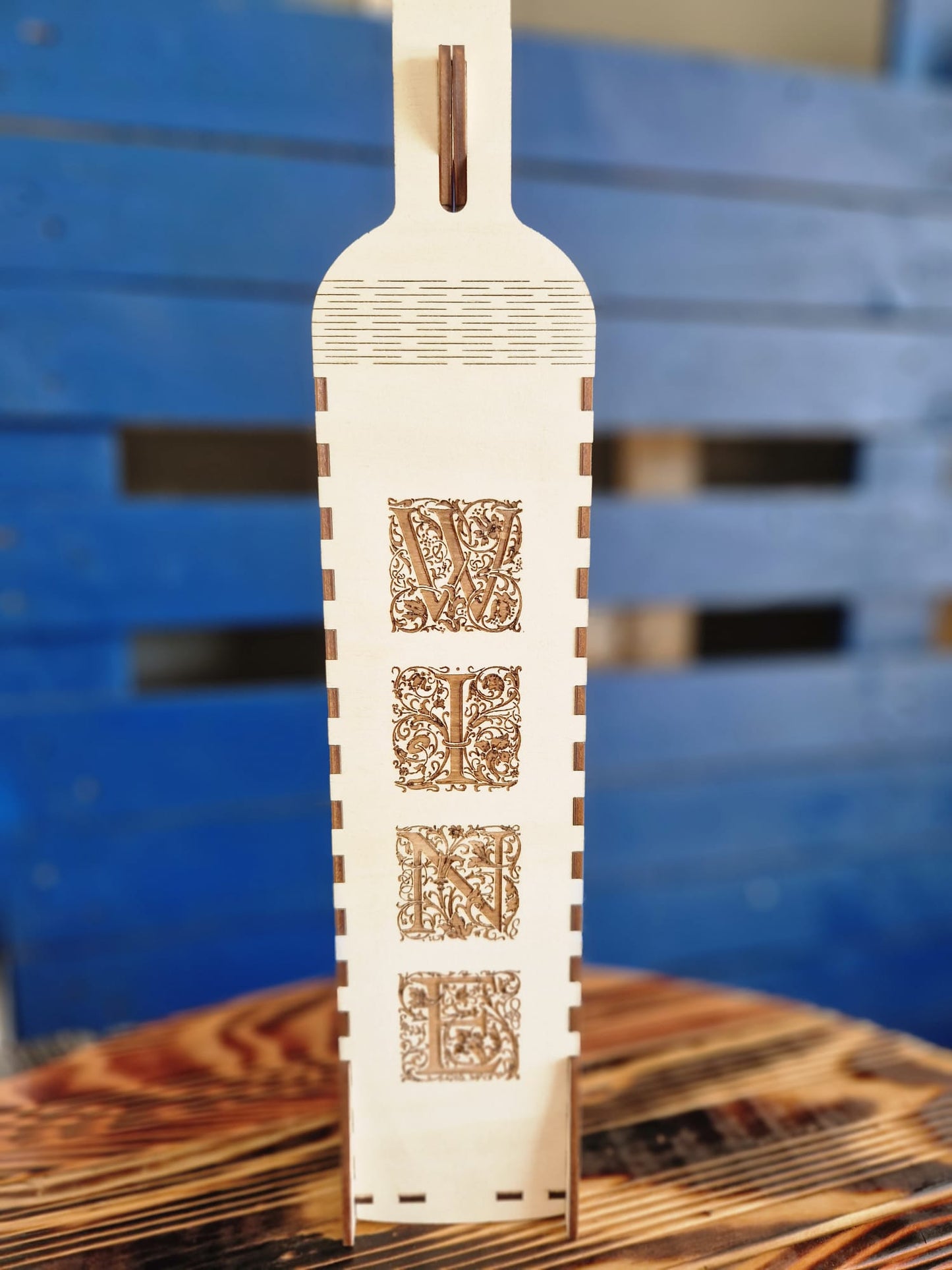 Weinverpackung aus Holz "Happy New Year Wine"