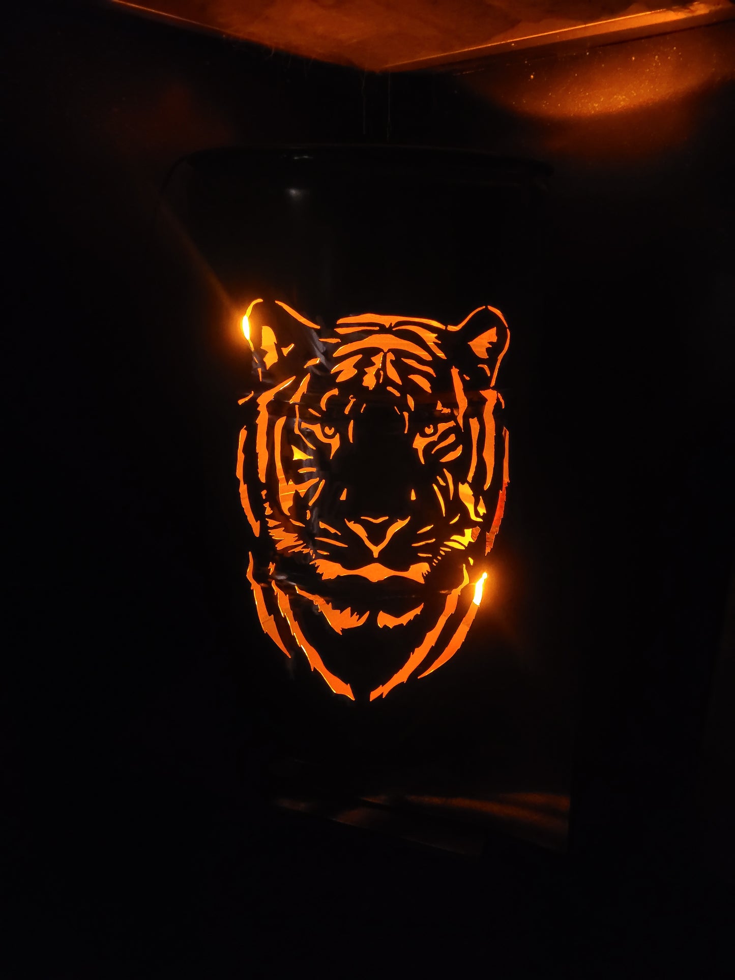 Fire barrel tiger